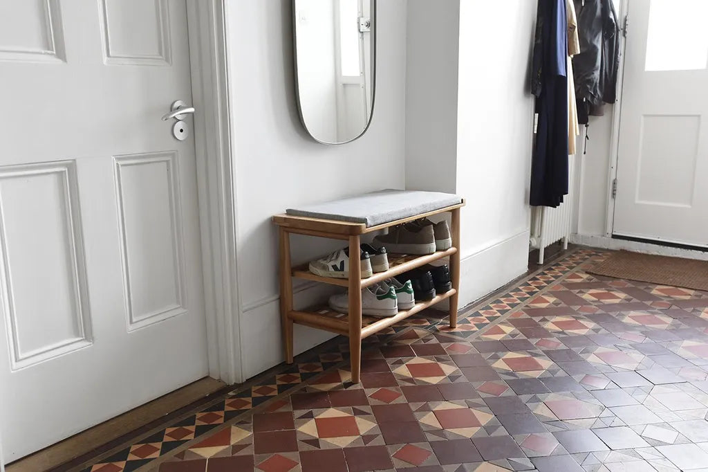 Oak Wood Shoe Rack Bench With Cushion And Two Storage Shelves