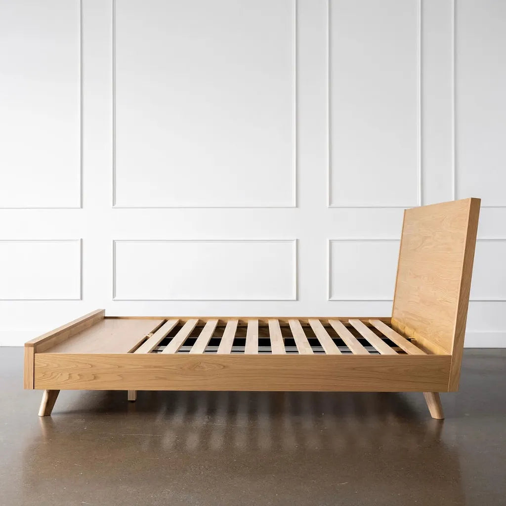 Modern Oak Wood Bed Frame With Storage Drawers